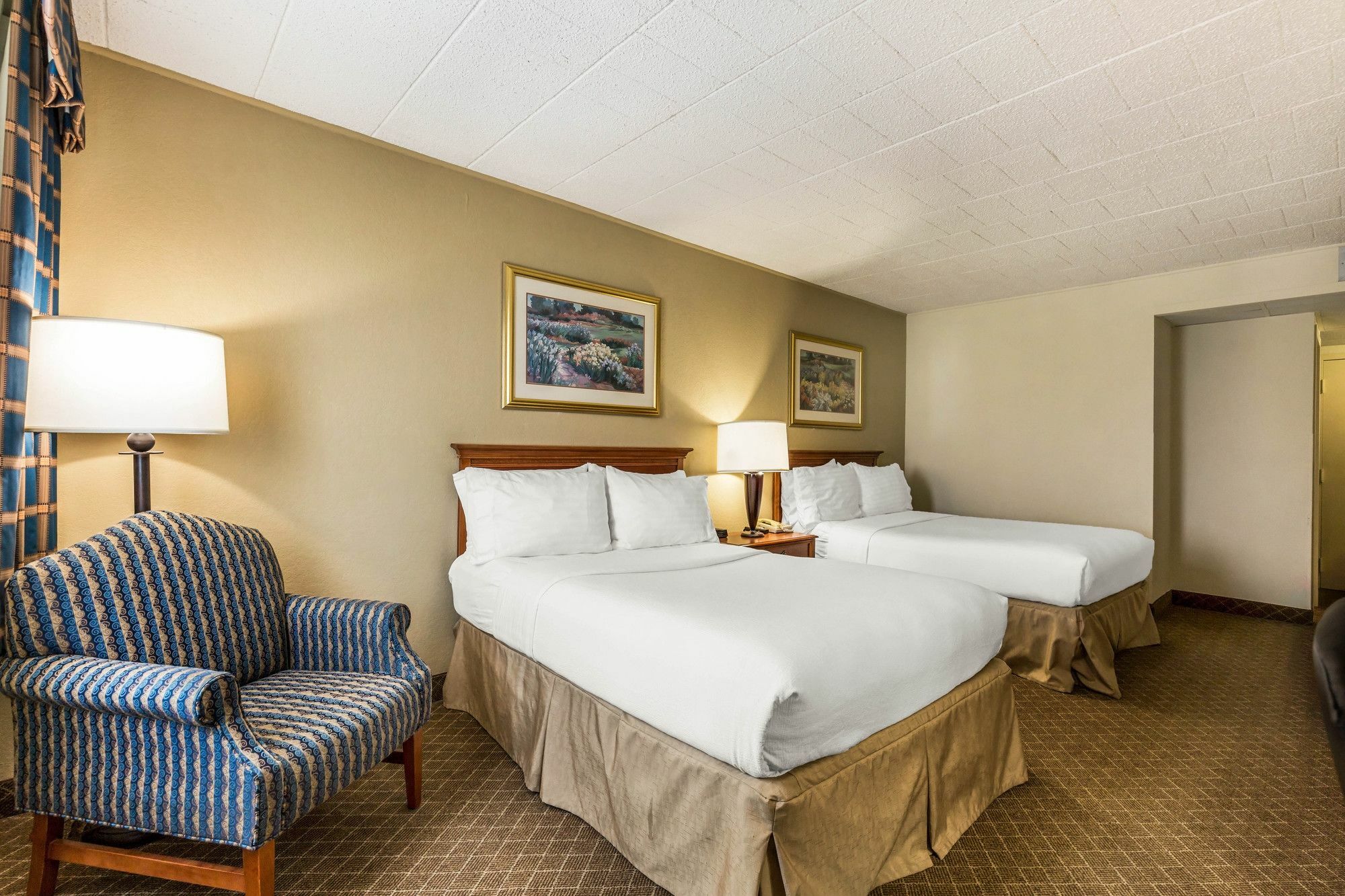 Clarion Inn Frederick Event Center Exterior foto